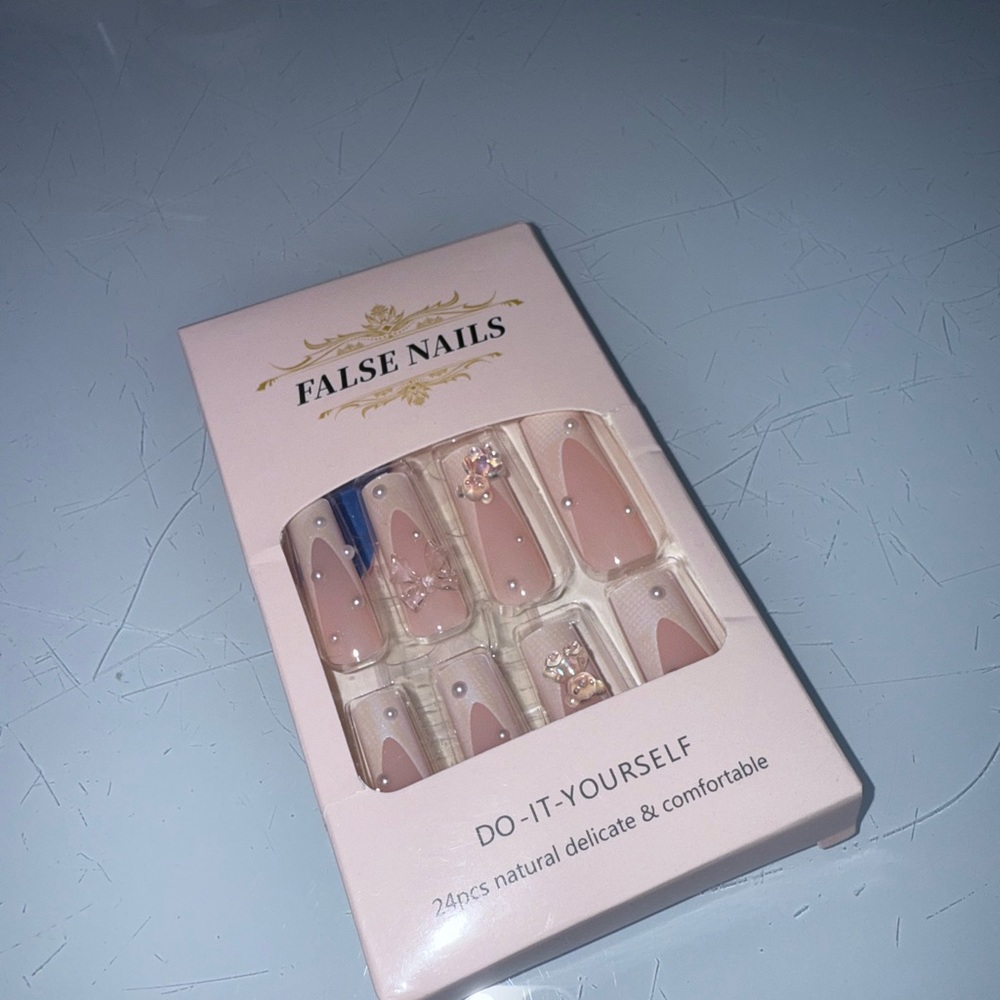 Pink Press-On Nails Set for Effortless Beauty